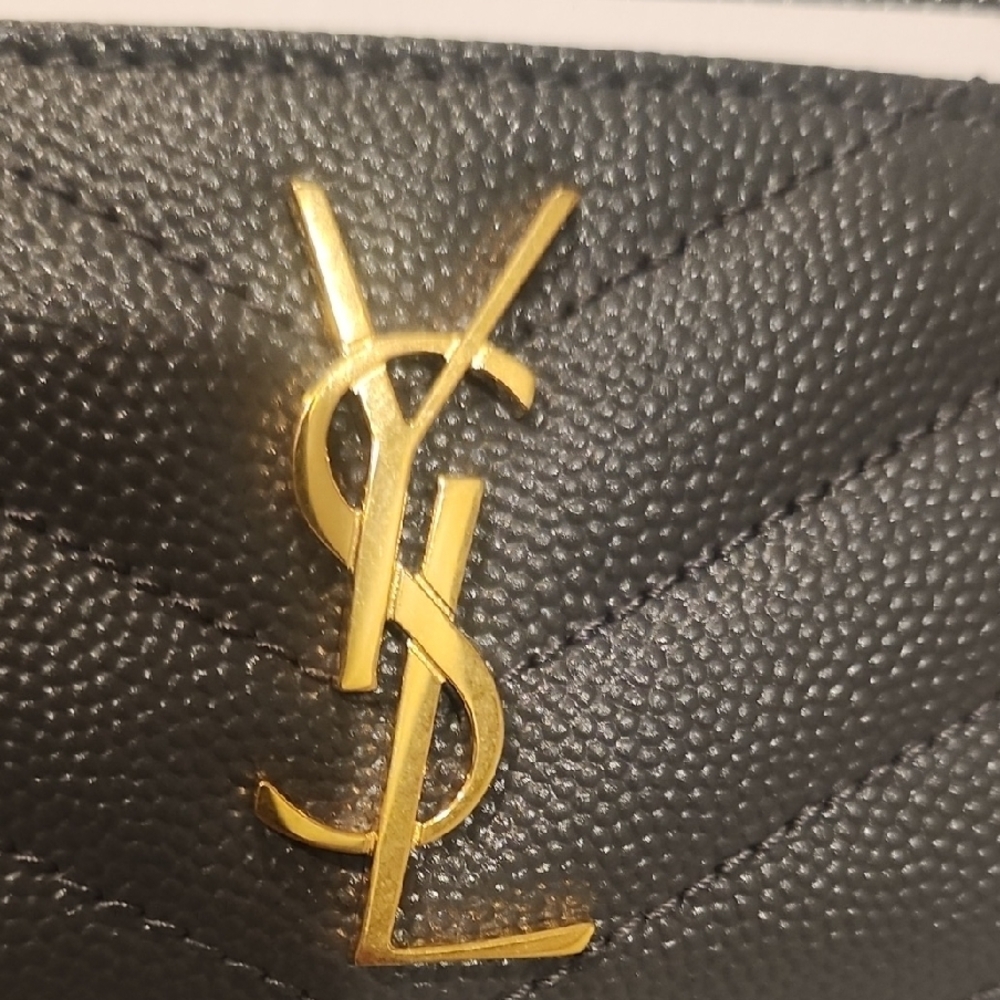Saint Laurent Quilted Black Card Holder with Gold Logo - Picture 4 of 5